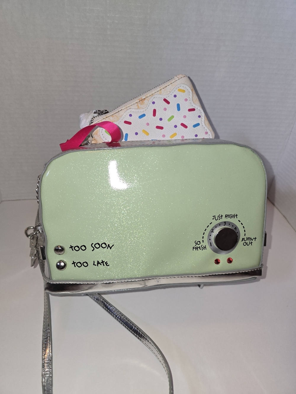 Betsey Johnson A Toast To You Crossbody - Picture 2 of 11